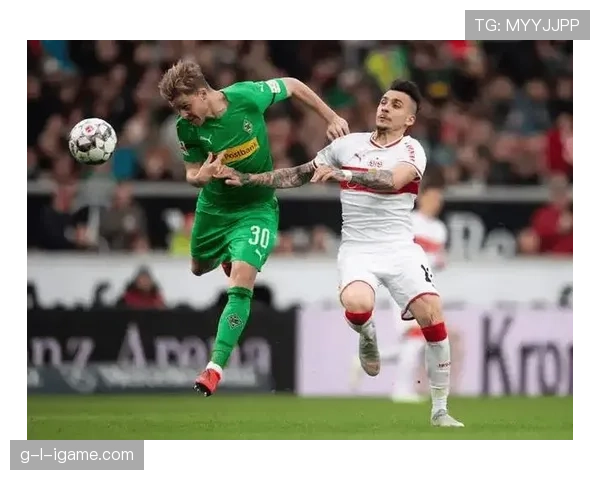 奥格斯堡核心球员发挥稳健，助球队关键战斩获积极成果