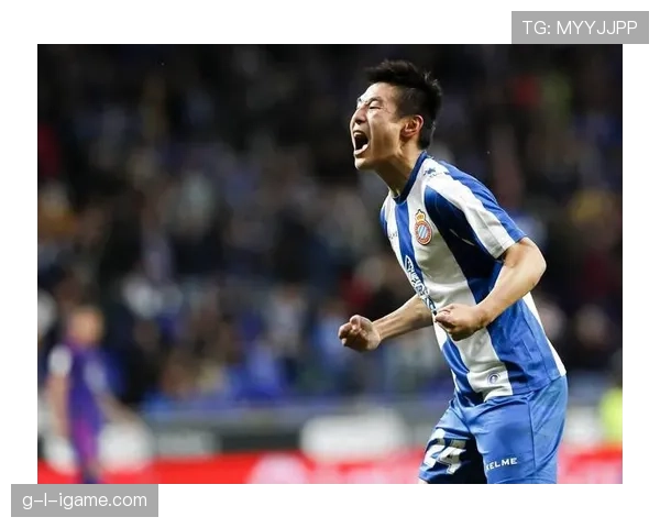 武磊达成上海海港生涯百球里程碑,状态持续提升 武磊达成上海海港生涯百球里程碑,状态持续提升